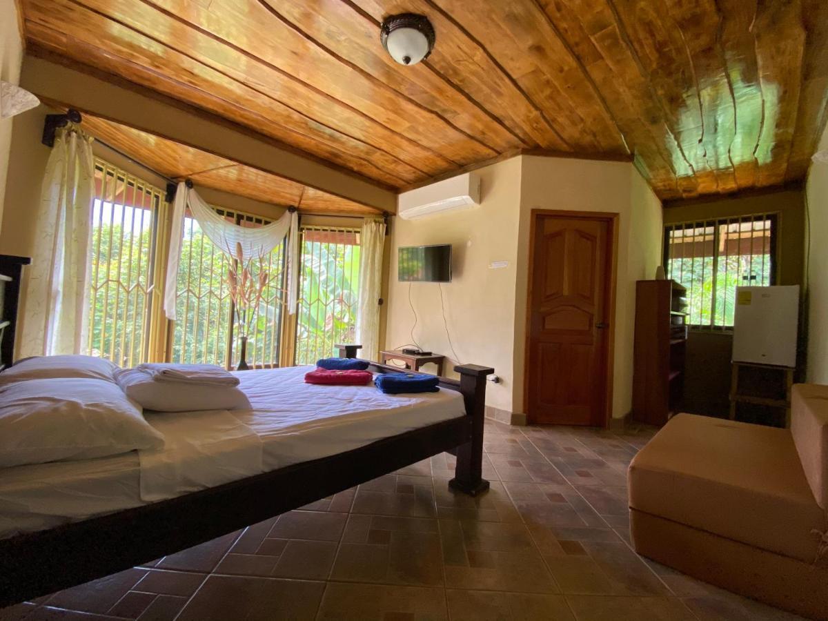 Bahia Ballena Rooms Uvita Ngoại thất bức ảnh