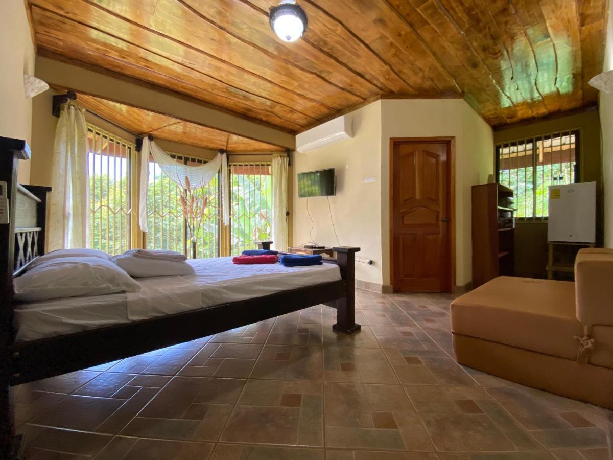 Bahia Ballena Rooms Uvita Ngoại thất bức ảnh