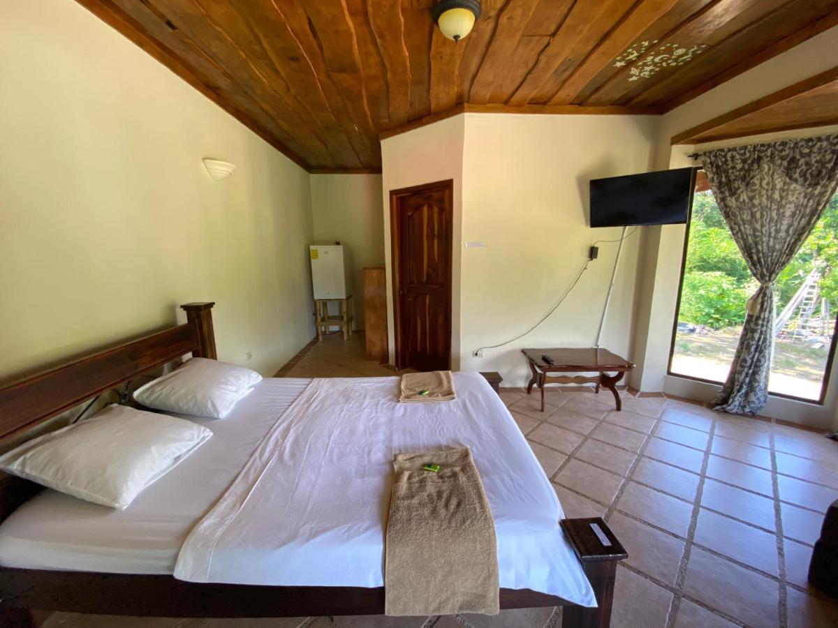 Bahia Ballena Rooms Uvita Ngoại thất bức ảnh
