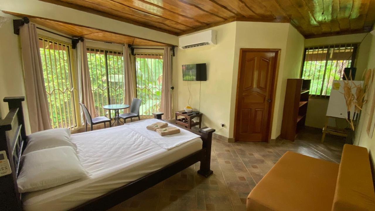Bahia Ballena Rooms Uvita Ngoại thất bức ảnh